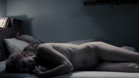 Julia Kijowska - Nude Tits Scenes in United States of Love (2016)