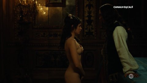 Daphne Patakia - Nude Tits Scenes in Versailles s03e04 (2018)