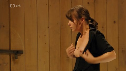 Anna Stropnicka, Monika Malacova - Nude Tits Scenes in Je třeba zabít Sekala (2018)
