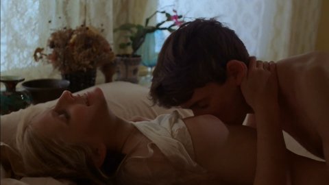 Carol Levy - Nude Tits Scenes in Alone in the Dark (1982)