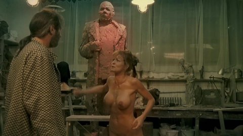 Vilma Seidlova, Hana Seidlova - Nude Tits Scenes in Pupendo (2003)