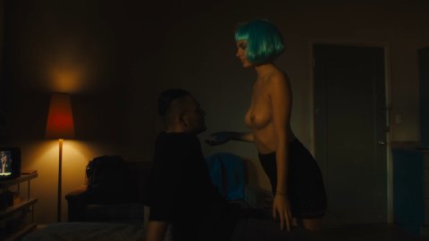 Nola Palmer, Gaite Jansen - Nude Tits Scenes in Jett s01e09 (2019)