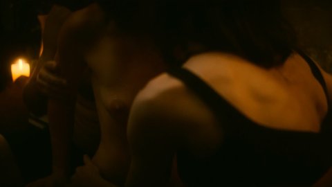 Samantha Soule, Ellen Page - Nude Tits Scenes in Tales of the City s01e02 (2019)