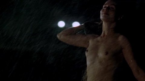 Tara Fitzgerald, Rose Byrne, Romola Garai - Nude Tits Scenes in I Capture the Castle (2003)