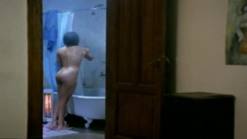 Claudia Pereira - Nude Tits Scenes in First Dog (2009)