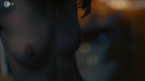 Paula Beer - Nude Tits Scenes in Bad Banks s01e06 (2018)