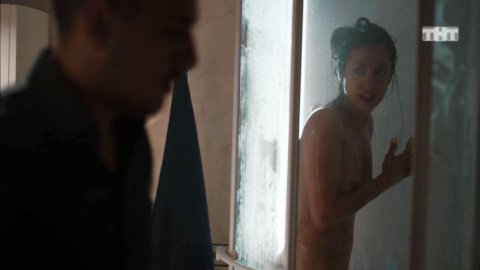 Anastasiya Meskova - Nude Tits Scenes in Sweet Life s03e01 (2016)