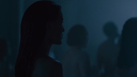 Julia Jones - Nude Tits Scenes in Westworld s02e08 (2018)