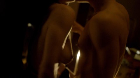 Antje Traue - Nude Tits Scenes in Der Fall Barschel (2015)