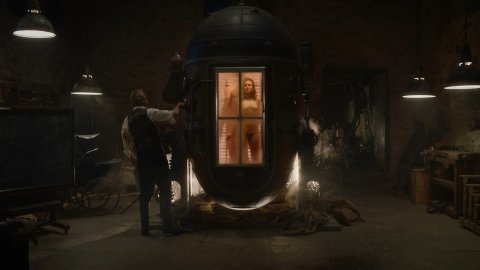 Sara Vickers - Nude Tits Scenes in Watchmen s01e04 (2019)