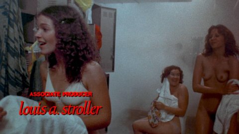 Sissy Spacek, Nancy Allen, Amy Irving, Cindy Daly - Nude Tits Scenes in Carrie (1976)