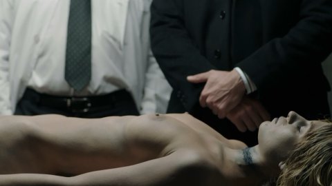 Florencia Malajovich - Nude Tits Scenes in Estocolmo s01e02 (2016)