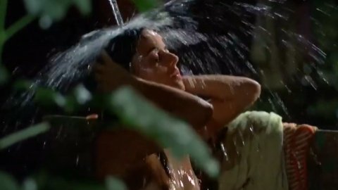 Marieta Severo - Nude Tits Scenes in Deadly Cruelty (1976)